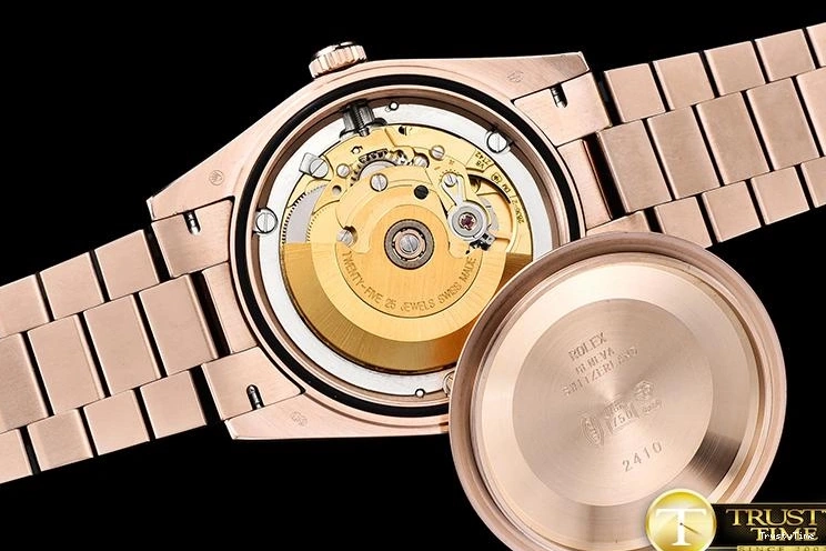 0912 RDD0218A – DayDate 40mm Casual 690